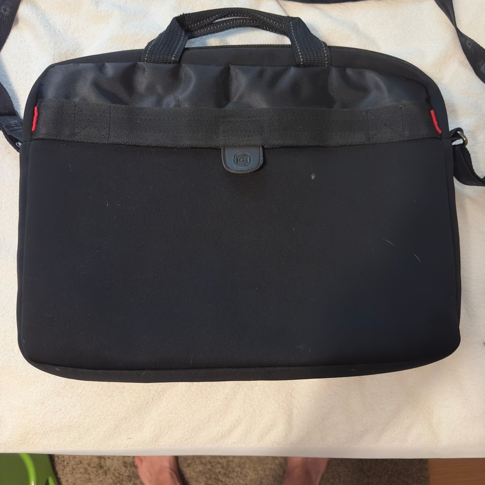 Swiss Gear Black Laptop Bag‎ Briefcase Shoulder Strap Compartments Zip Close